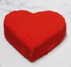 Kırmızı Kalp Temalı 6-9 Kişilik Özel Yapım Yaş Pasta